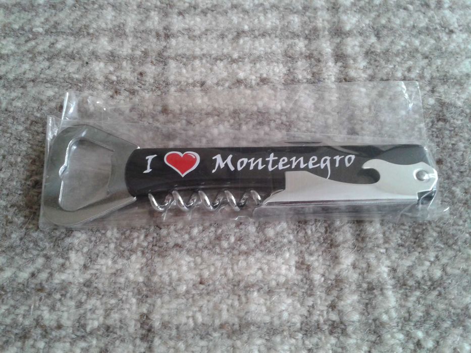Отварачка/тирбушон от Черна гора