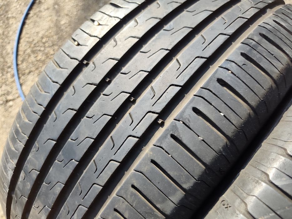 225/55/17" 2бр Continental eco contact 6,dot3520,6mm