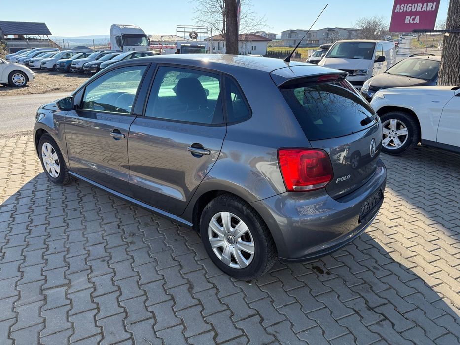 Volkswagen Polo 2012 gpl, 4.744 € — imagine 3