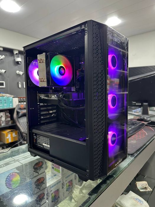 RGB Case  4 ta cooler yangi