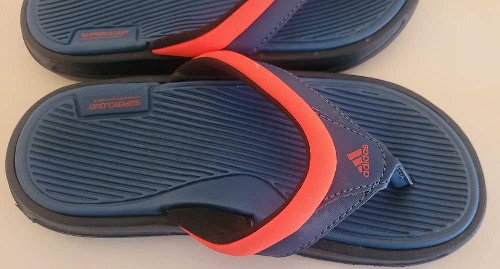 Детски нови джапанки Adidas