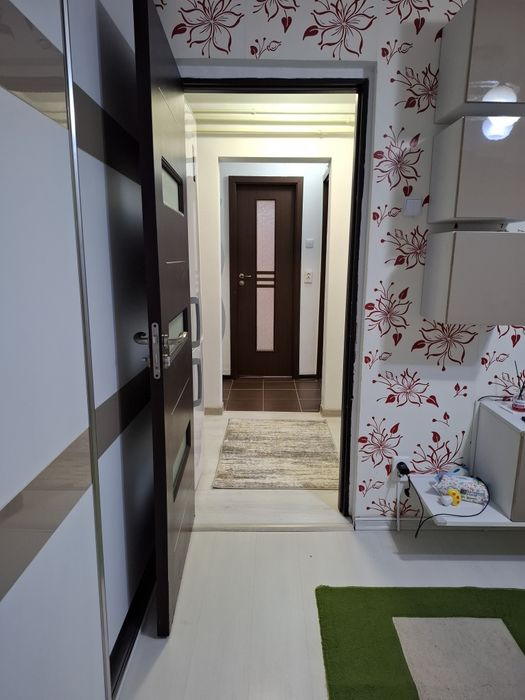 Inchiriez apartament 2 camere  zona Lujerului