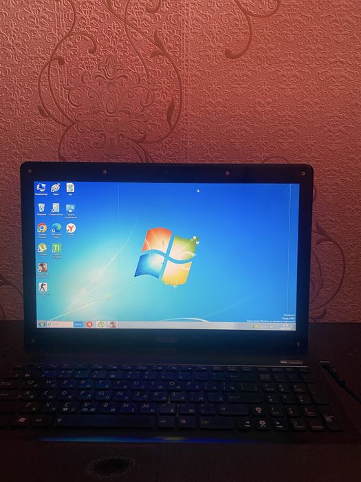Ноутбук Asus продаю
