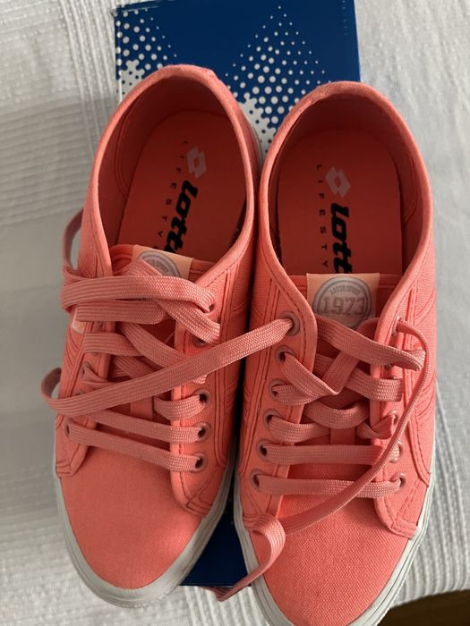 Tenesi Lotto corai fete