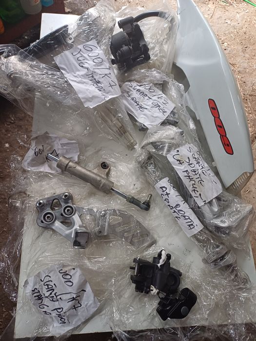 kawasaki zx9r în Bucuresti - Ilfov - Piese auto de vânzare | OLX.ro