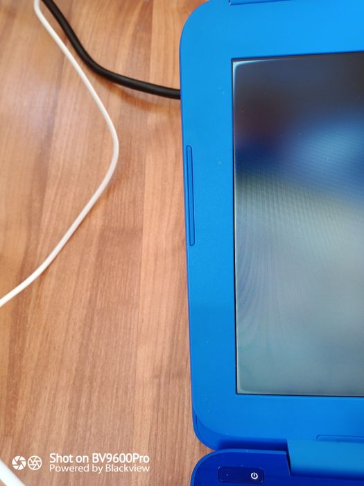 Notebook HP model: 11r-050sa