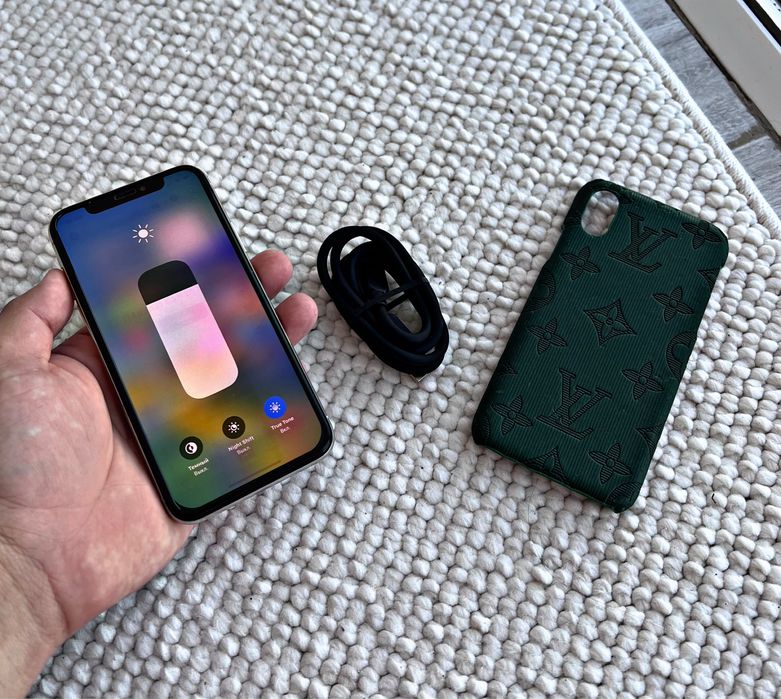  iPhone X в идеалее