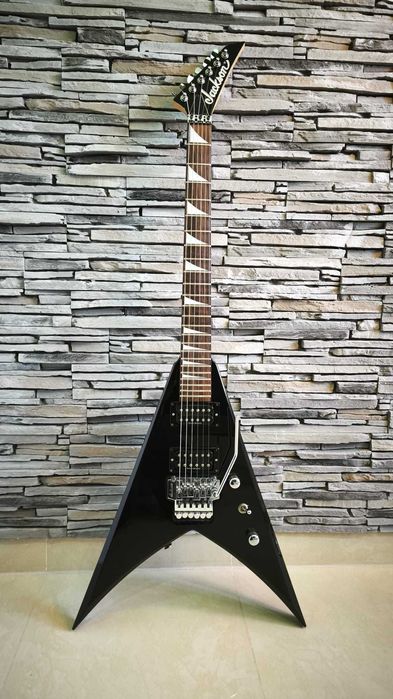 Chitara electrica Jackson King V Made in Japan + toc Garantie
