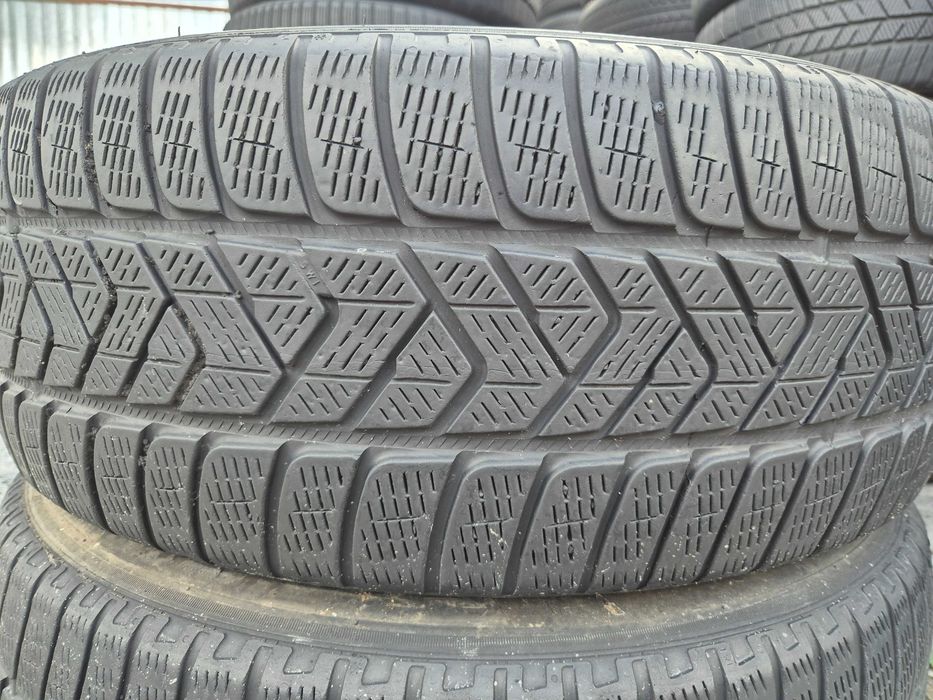 2 Anvelope M+S IARNA - 235/60/18 103V - Pirelli Scorpion - Stare F BUNA - DOT 2016 !