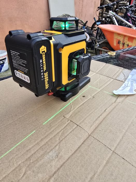 Laser cu lumina verde 4x360°