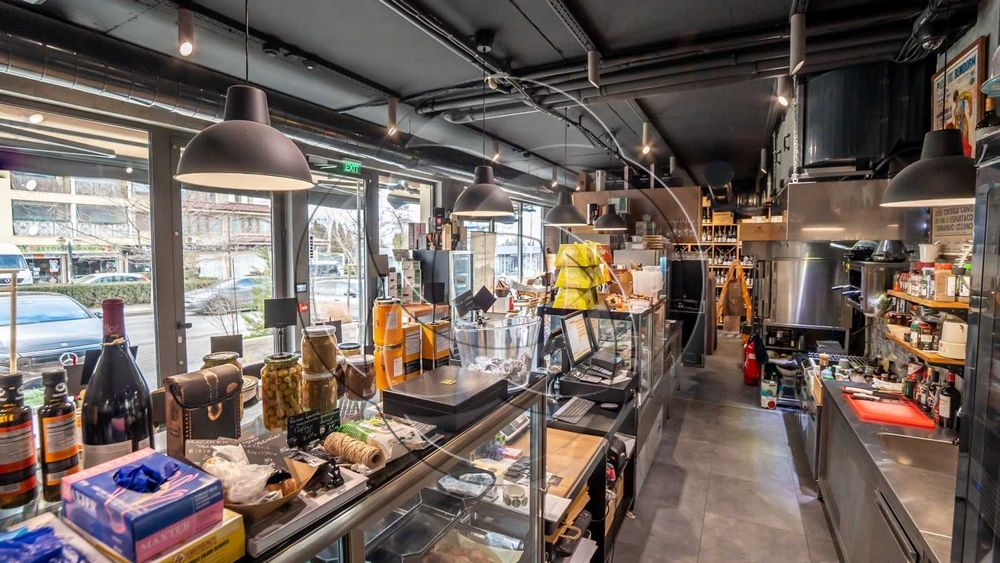 Дава се под наем Магазин в София, Симеоново - 163 кв.м за 3490.95 € - Снимка #10