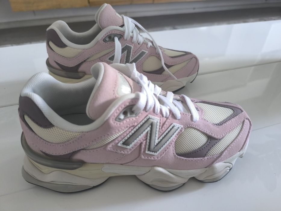 Adidași New Balance,. Model 9060 Abzorb, Pink.