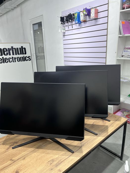 Монитор Samsung Odyssey 144Hz