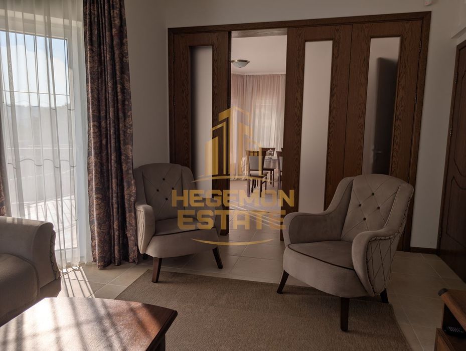 Къща в Варна, област-м-т Манастирски рид площ 865 цена 585000