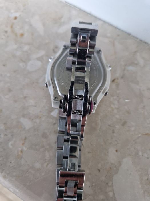 Vand Casio Wave ceptor