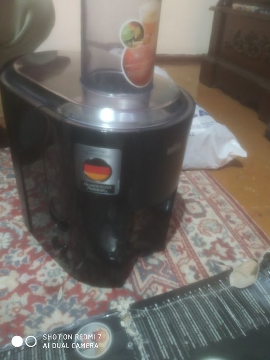 Срочно продаю соковыжималку