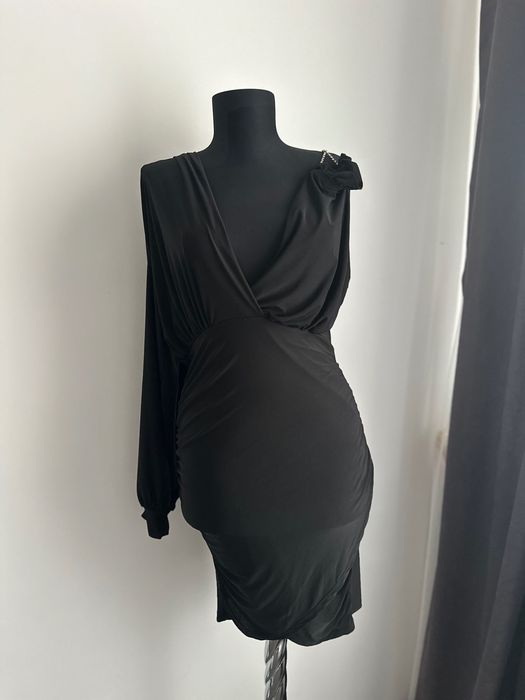 Къси Дамски Рокли, Бяла и Черна