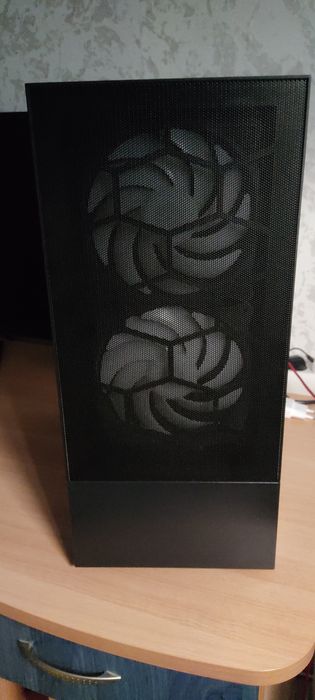 Геймърски компютър