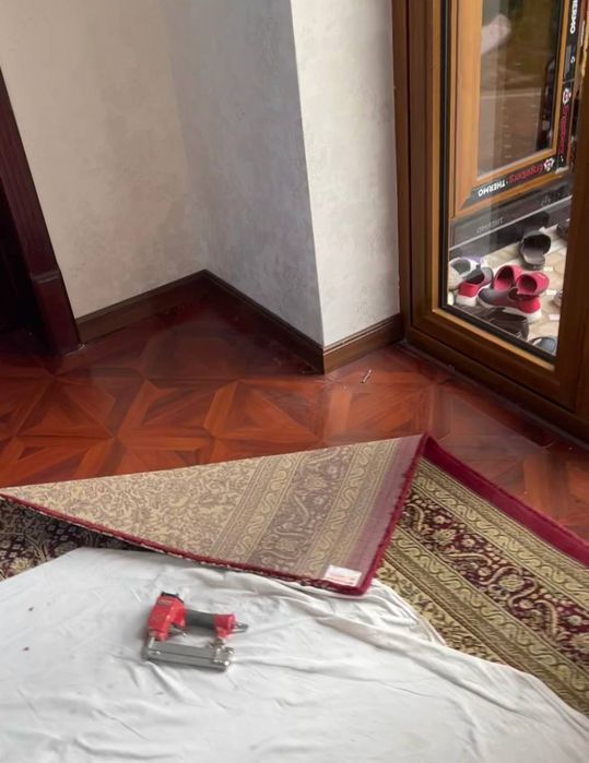 Плинтус устанофка pilintus ornatamiz