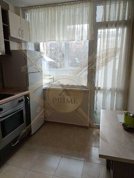 Тристаен апартамент в Спортна Зала! 21270332