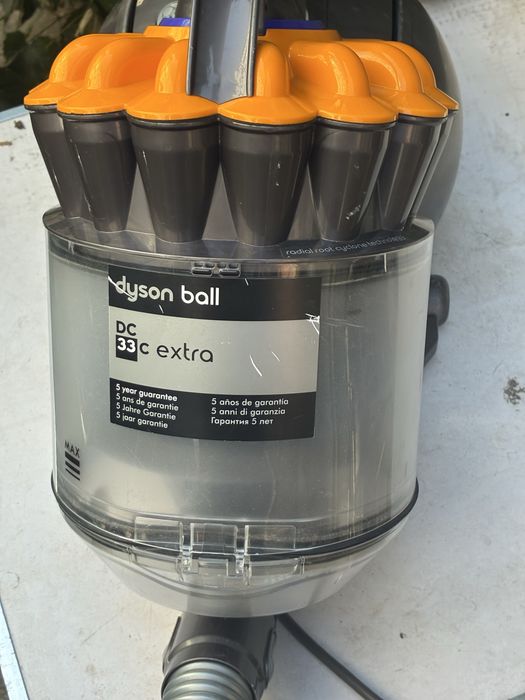 Dyson прахосмукачка много висок клас