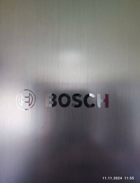 Продам холодильник Bosh в идеальном состоянии