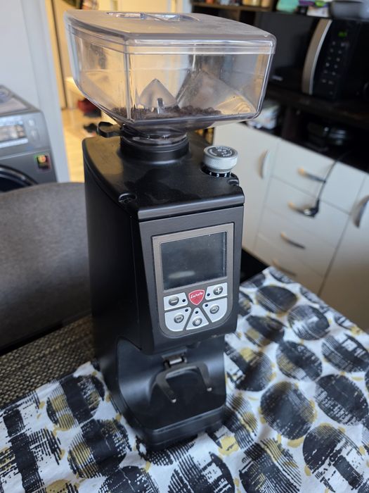 Уникална кафе машина