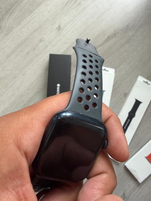 Apple watch seria 7, nike, 45 mm aluminiu, celular