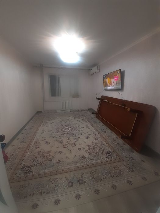 Продается трех комнатная квартира