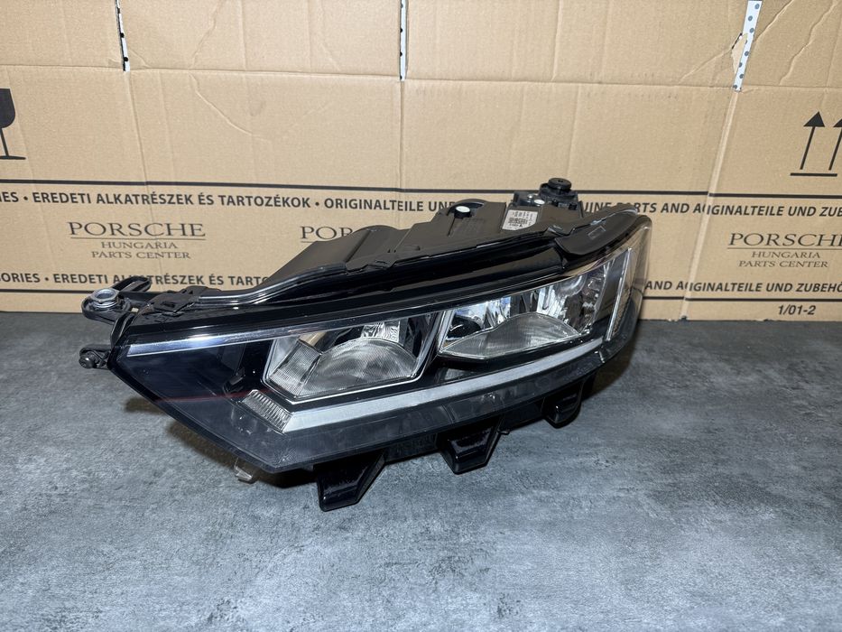 Far stanga 2GA941005B Volkswagen T-Roc ( 2017-2022 ) Original
