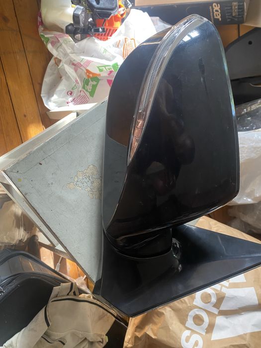 Дясно огледало Santa fe 2012-2016 + Стопове