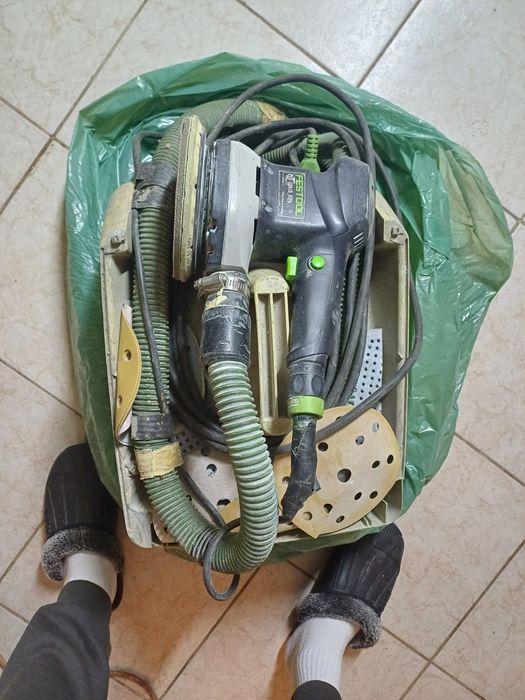 De văzare masina slefuit cu aspirator