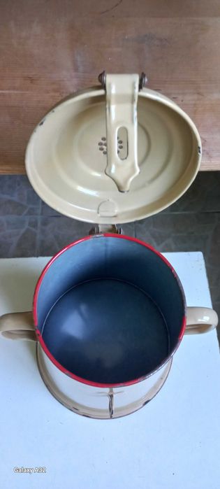 Bidoane vechi emailate pentru untura Csepel 3L si Splendid 5L