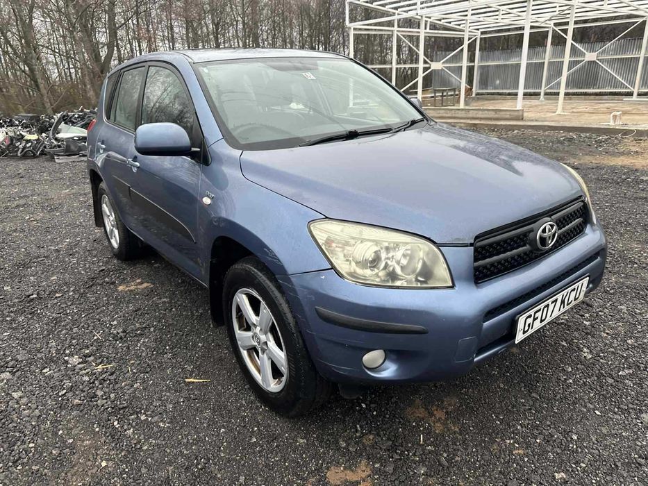 НА ЧАСТИ Toyota Rav4 2.2 D-4D 136К.С 2007г