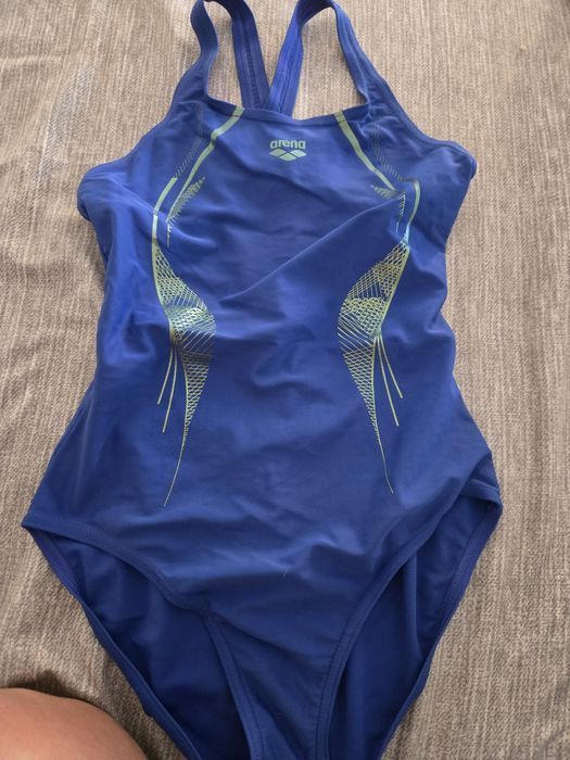 Costume baie,hainute div.marimi si modele