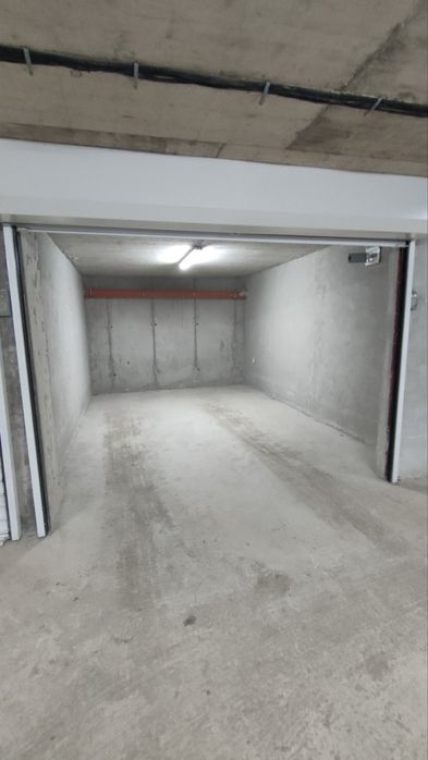 Дава се под наем Гараж / Паркомясто в София, Бъкстон - 18 кв.м за 127.5 € - Снимка #3