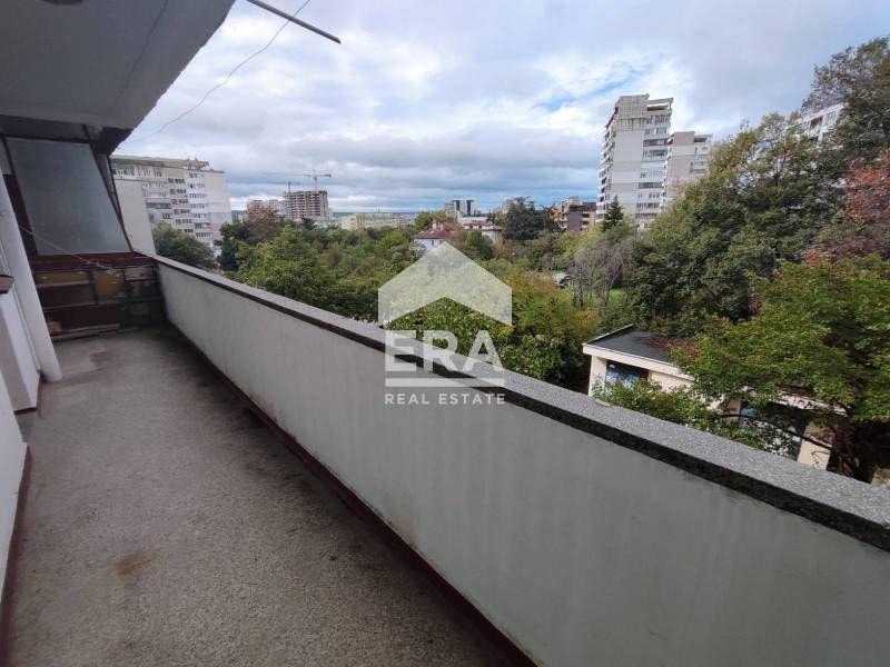 Продава се Четиристаен апартамент в Варна, Чайка - 105 кв.м за 1734 €/кв.м - Снимка #2