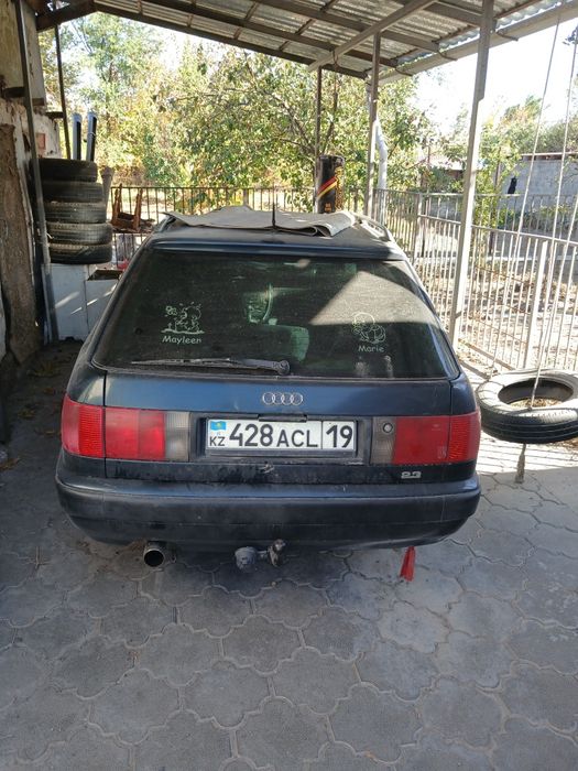 Продам ауди100 с4