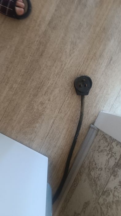 Продам электро плиту