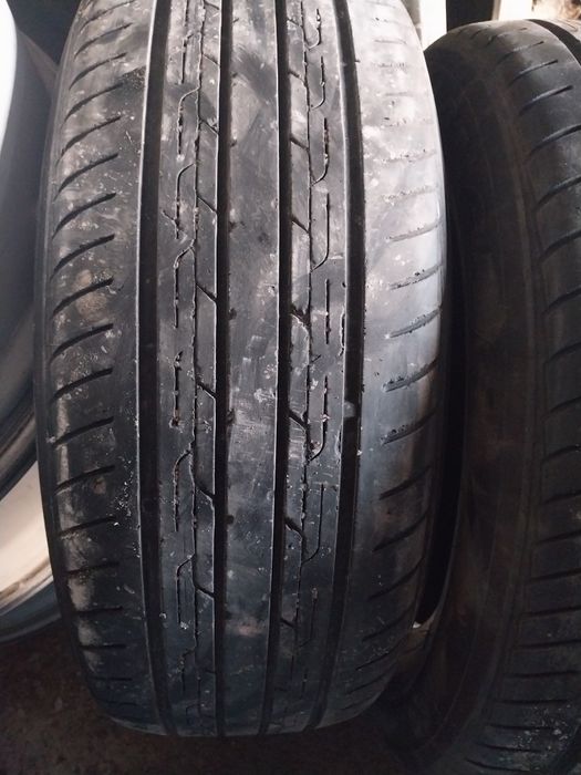 4 шины Triangle 215 60 R16.