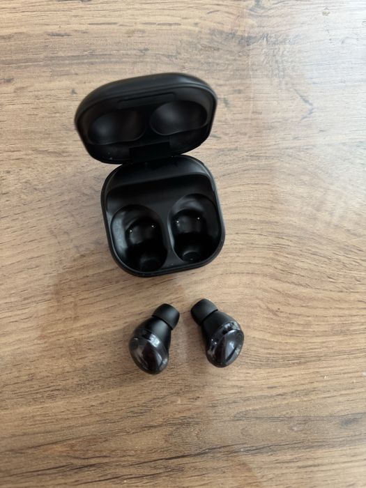 Продам наушники samsung buds pro