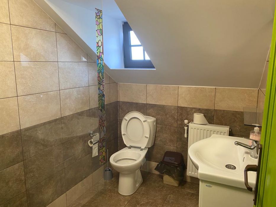 Casa Aki,  Tg Neamț