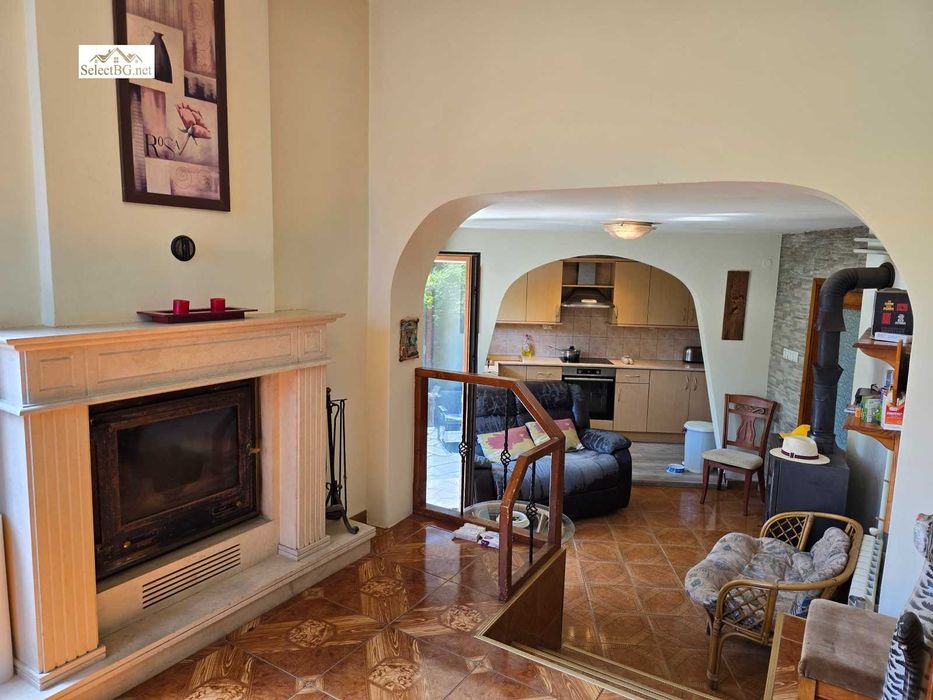 Продава се Къща в с. Къпиново, Област Велико Търново - 180 кв.м за 1111 €/кв.м - Снимка #11