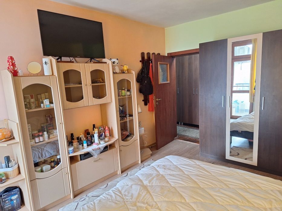 Апартамент 74кв+9кв мазе