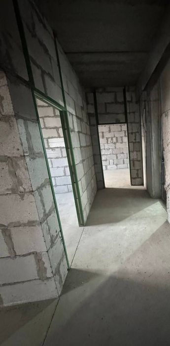 Rusalka tomonda 2 xonali korobka sotiladi