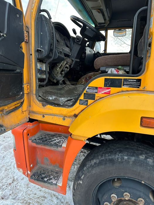 Камаз кабинка сотилади