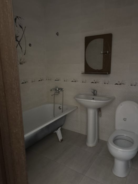 Двери межкомнатные бу