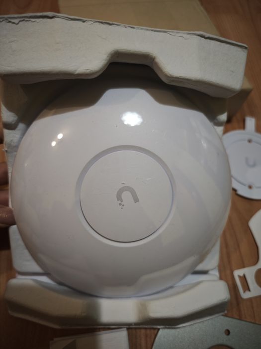 Ubiquiti UniFi U7 Lite – Wi-Fi 7 точка за достъп