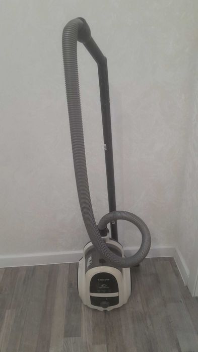 Пылесос ручной Самсунг