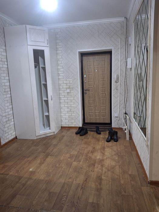 Сдаются квартира 3 комнаты.